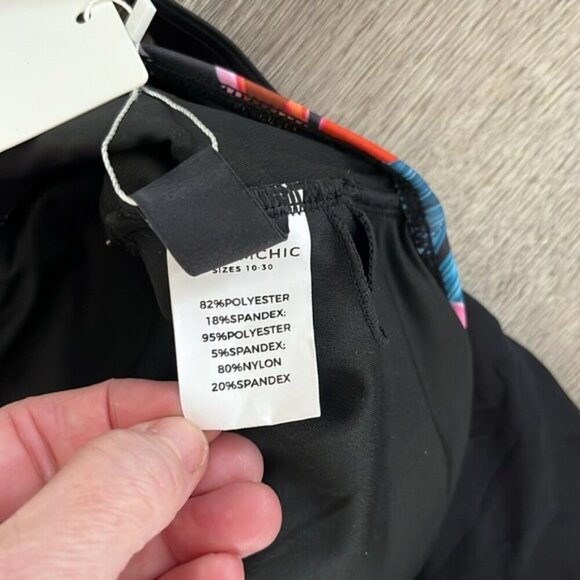 BloomChic one piece swimsuit size 22 - Picture 6 of 8